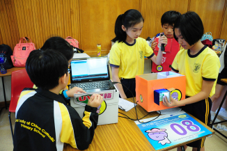 Our Lady Of China Catholic Primary School is presented "The Most Innovative UV Radiation Measurement Device Award, Primary School Category".